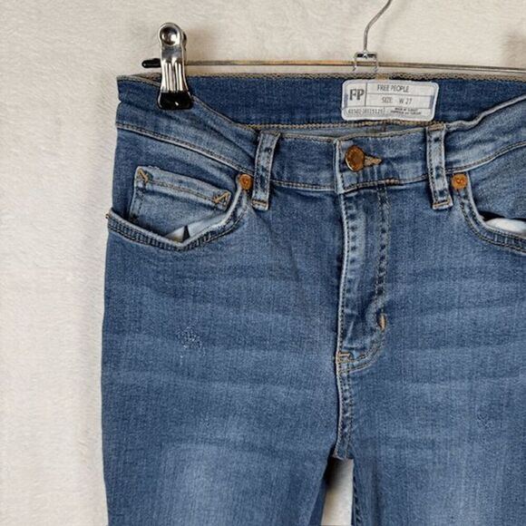 Free People High Rise Skinny Frayed Hem Jeans Distressed Medium Wash Size 27 - Picture 3 of 15